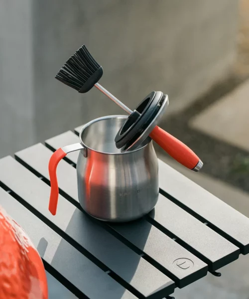 Récipient à arrosage en acier - Kamado joe